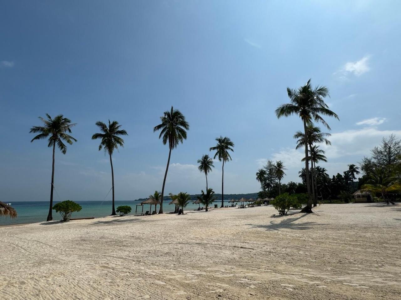 ホテル スウィート ドリームズ コーロン Pagoda Beach エクステリア 写真